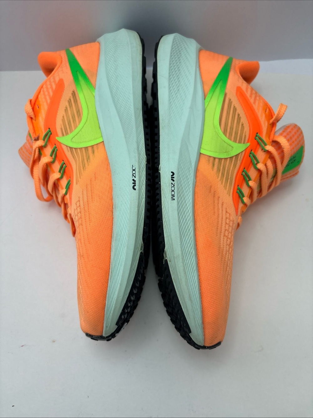 Nike Air Zoom Pegasus 39 Peach Cream Ghost Green - Womens Sz 9 - Running Shoes - Picture 5 of 7